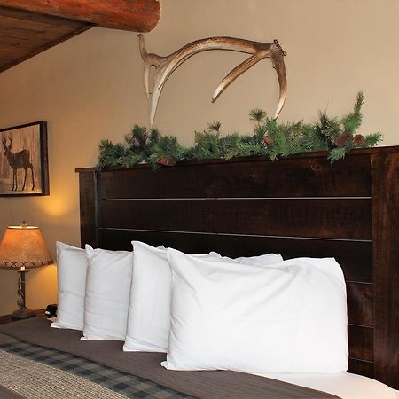 Elkhorn Cabins And Inn West Yellowstone Ngoại thất bức ảnh