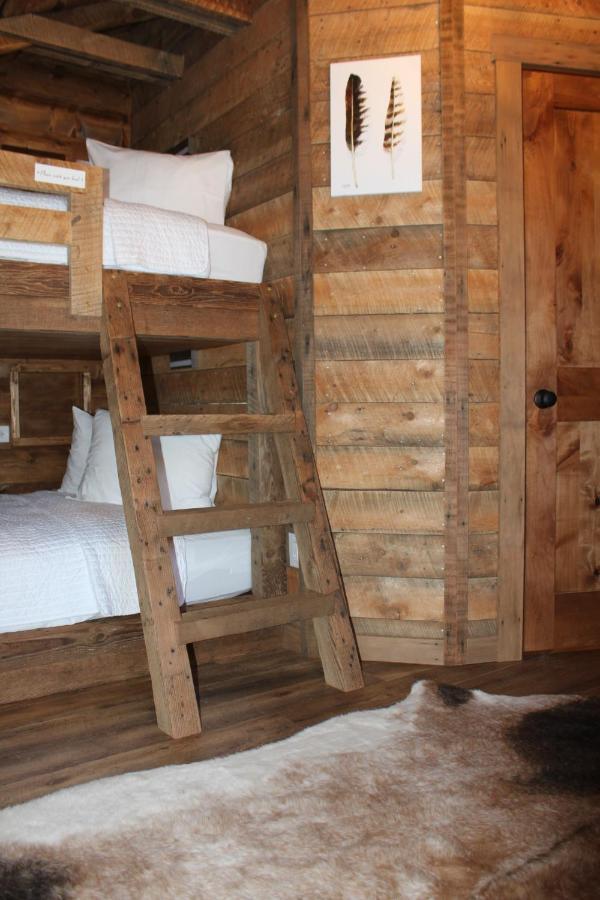 Elkhorn Cabins And Inn West Yellowstone Ngoại thất bức ảnh
