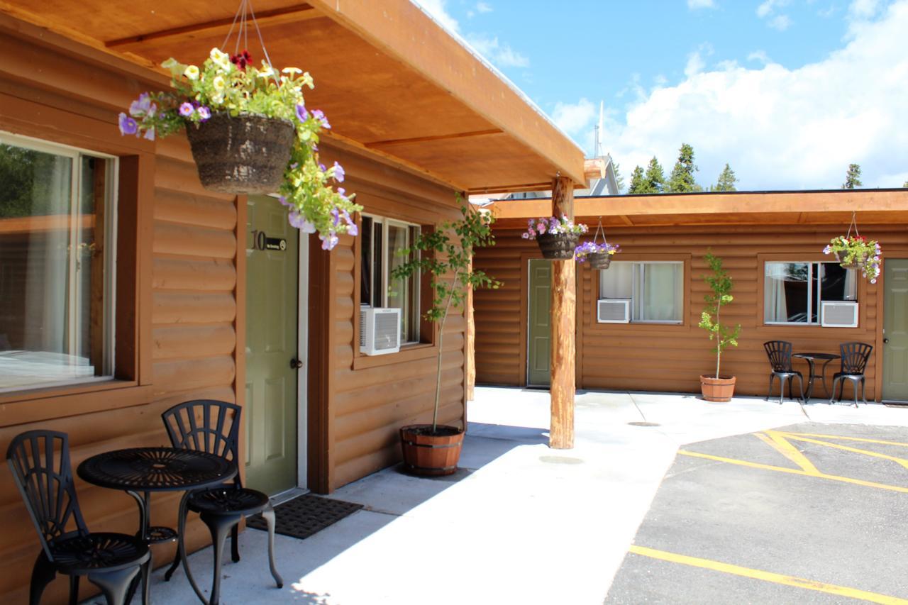 Elkhorn Cabins And Inn West Yellowstone Ngoại thất bức ảnh